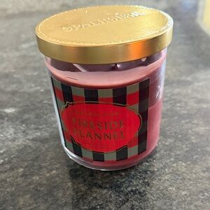 Fireside Flannel Scented Candle with Gold Lid